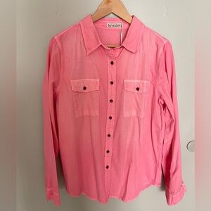 NWT Luvamia Pink Cotton Button Down Shirt – Size M